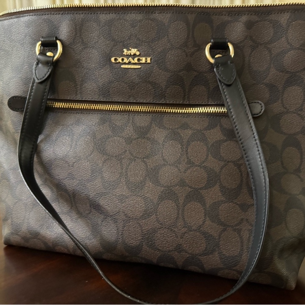 Coach Brown Signature Canvas Tote with Black Straps - Picture 8 of 12